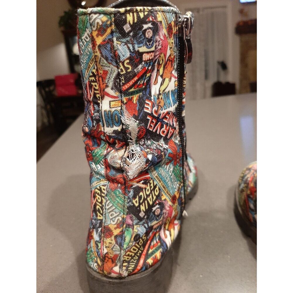 Marvel Comics Print Combat Boots Womens Size 8 Superhero Lace Up Ankle Boots - Picture 10 of 10